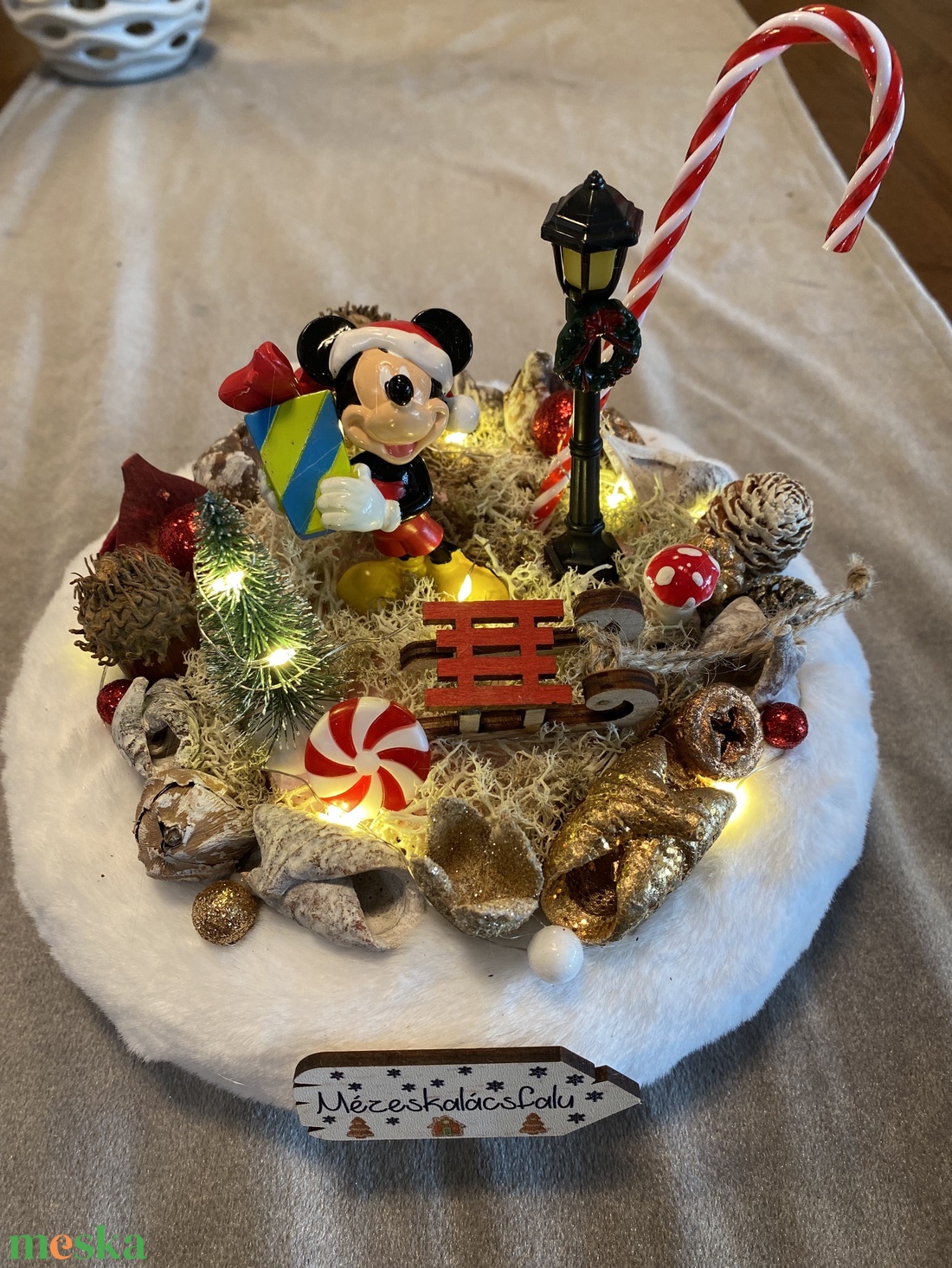 Disney Mickey Egér karácsonyi asztal disz - karácsony - karácsonyi lakásdekoráció - karácsonyfadíszek - Meska.hu Disney Mickey Egér karácsonyi asztal disz - karácsony - karácsonyi lakásdekoráció - karácsonyfadíszek - Meska.hu
