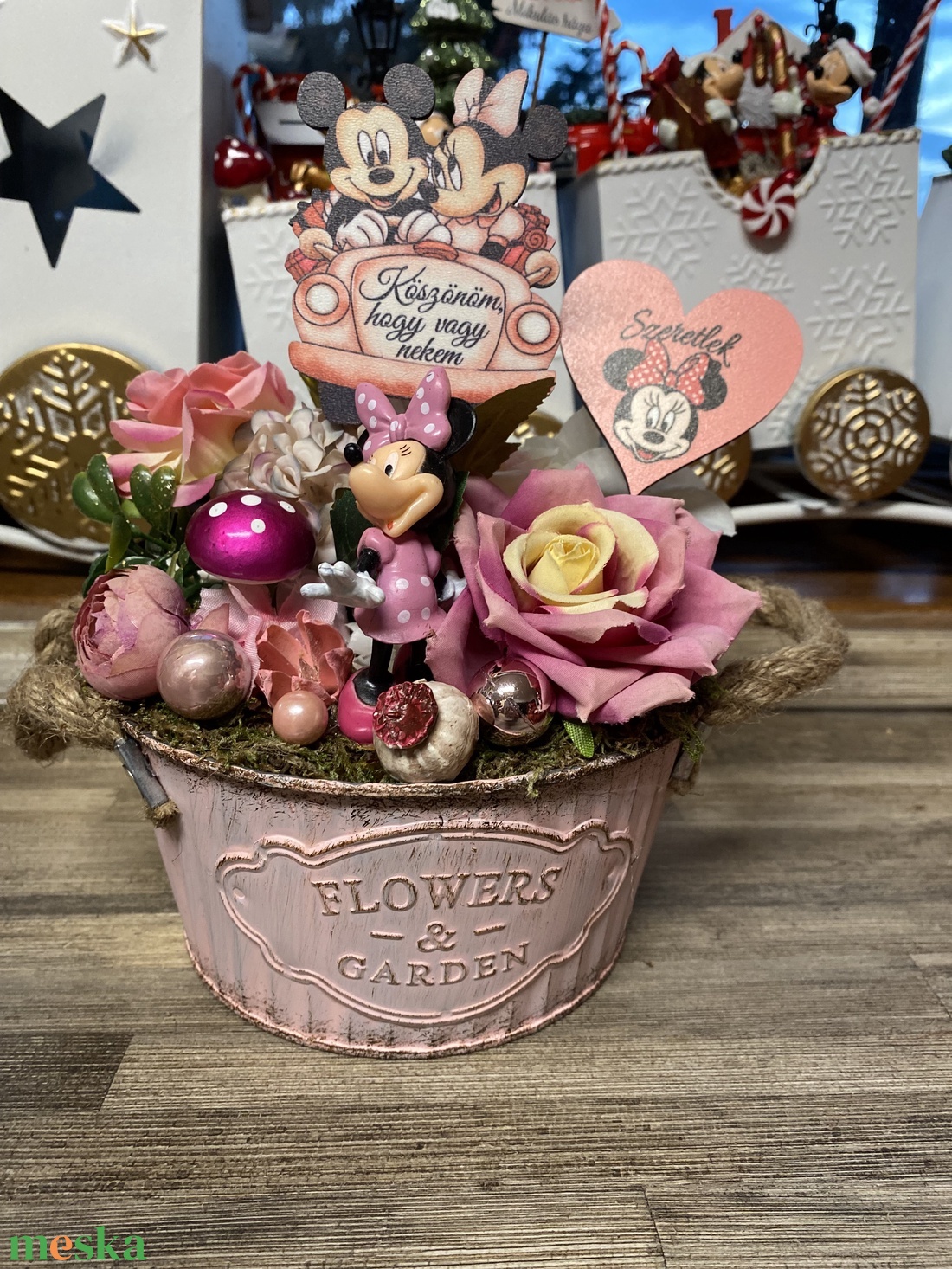 Disney Minnie asztal disz - otthon & életmód - dekoráció - ajtó- és ablak dekoráció - ablakdísz - Meska.hu Disney Minnie asztal disz - otthon & életmód - dekoráció - ajtó- és ablak dekoráció - ablakdísz - Meska.hu