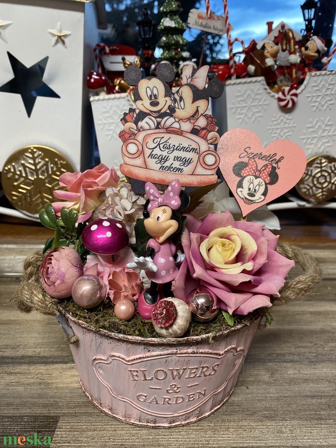 Disney Minnie asztal disz - otthon & életmód - dekoráció - ajtó- és ablak dekoráció - ablakdísz - Meska.hu Disney Minnie asztal disz - otthon & életmód - dekoráció - ajtó- és ablak dekoráció - ablakdísz - Meska.hu
