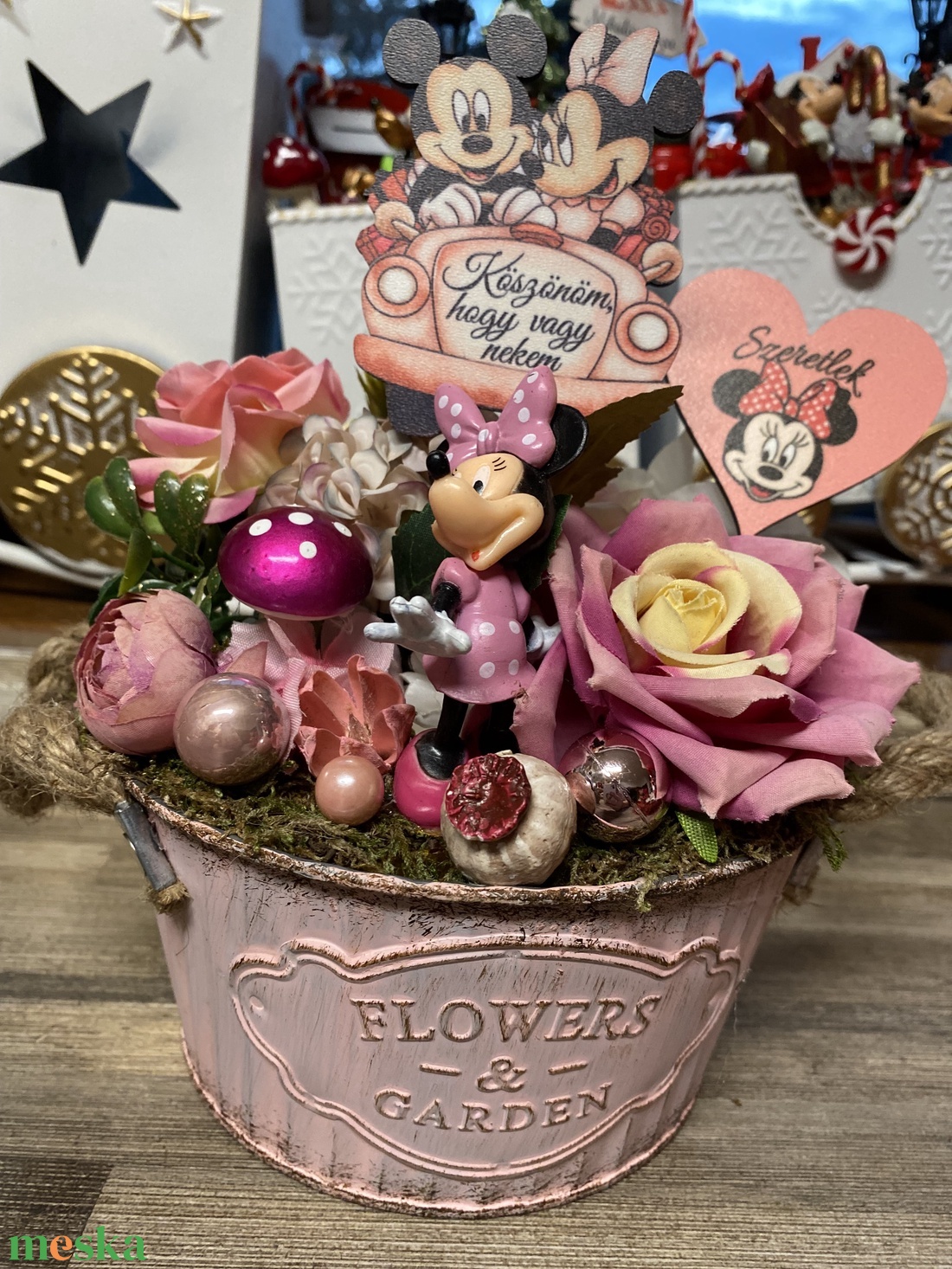 Disney Minnie asztal disz - otthon & életmód - dekoráció - ajtó- és ablak dekoráció - ablakdísz - Meska.hu Disney Minnie asztal disz - otthon & életmód - dekoráció - ajtó- és ablak dekoráció - ablakdísz - Meska.hu