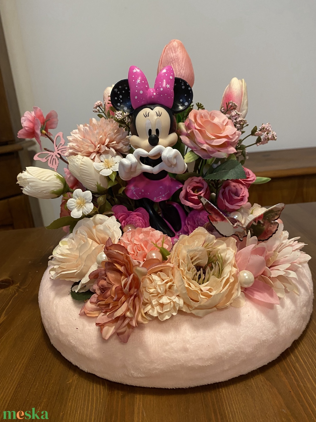 Disney Minnie asztal disz  - otthon & életmód - dekoráció - ajtó- és ablak dekoráció - ablakdísz - Meska.hu
