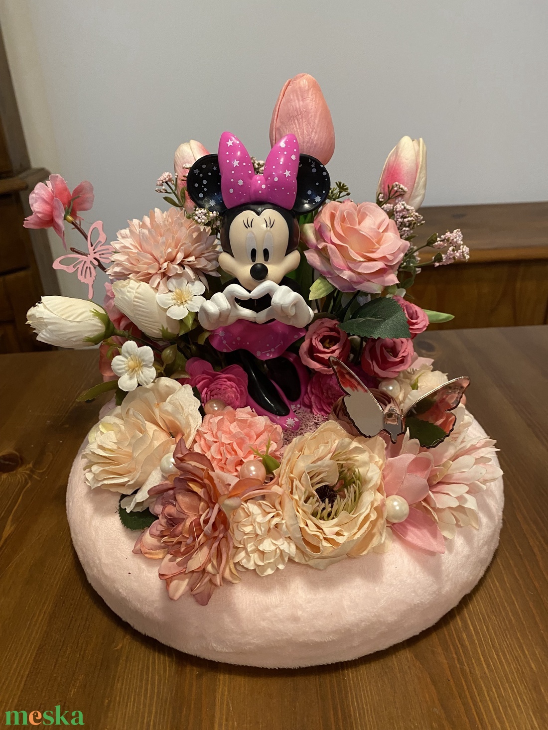 Disney Minnie asztal disz  - otthon & életmód - dekoráció - ajtó- és ablak dekoráció - ablakdísz - Meska.hu