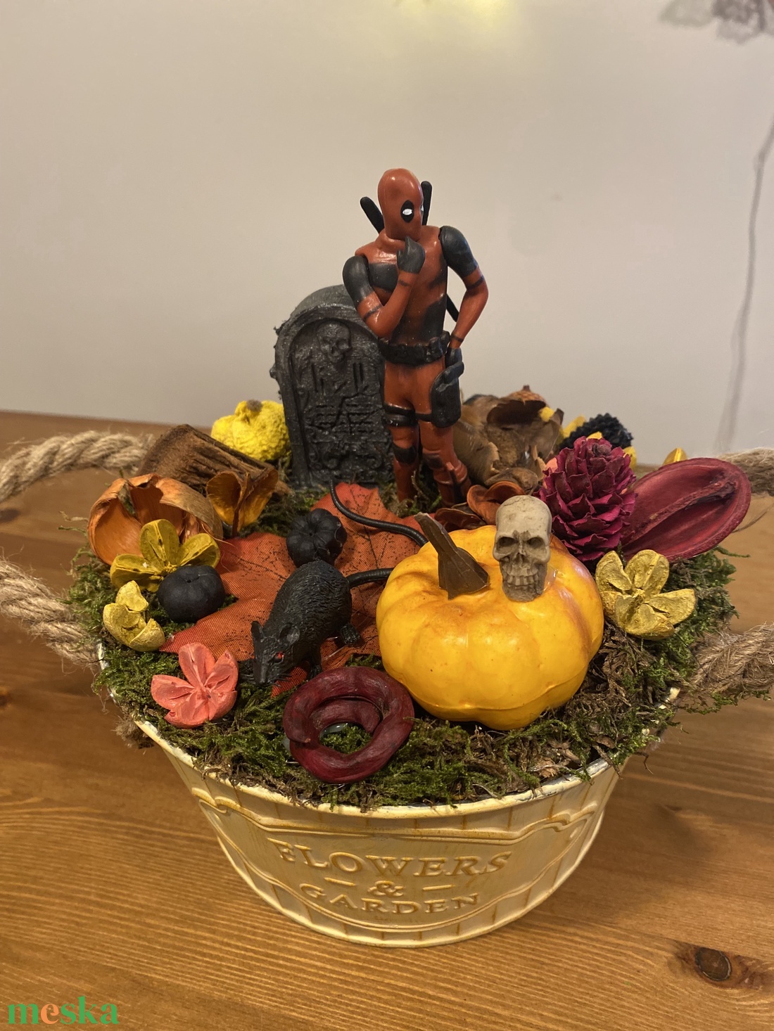 Deadpool. Halloween asztal dísz - otthon & életmód - dekoráció - halloween - halloweeni dekoráció - Meska.hu Deadpool. Halloween asztal dísz - otthon & életmód - dekoráció - halloween - halloweeni dekoráció - Meska.hu