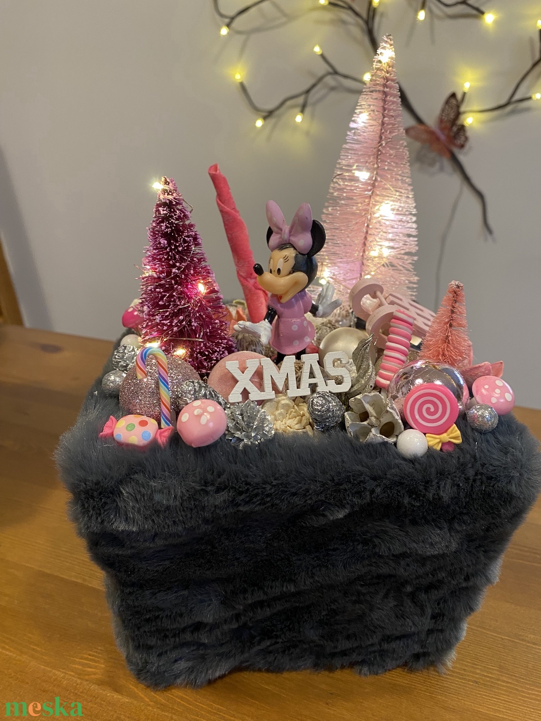 Disney Minnie karácsonyi  asztal disz  - karácsony - karácsonyi lakásdekoráció - ünnepi asztaldekoráció - Meska.hu