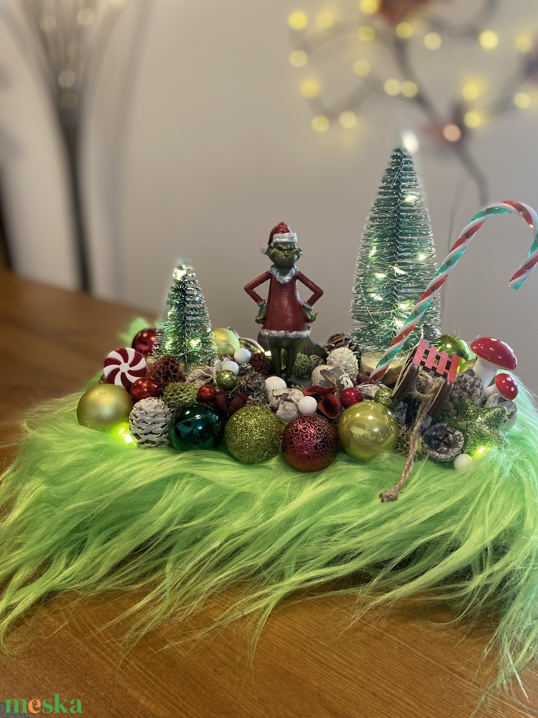 Grincs karácsonyi asztal disz  - karácsony - karácsonyi lakásdekoráció - karácsonyi lakásdíszek - Meska.hu