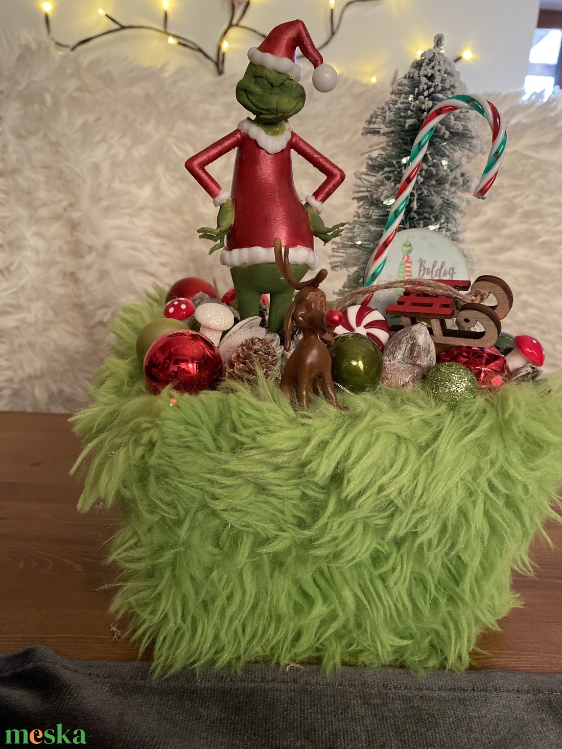 Grincs karácsonyi asztal disz  - karácsony - karácsonyi lakásdekoráció - ünnepi asztaldekoráció - Meska.hu