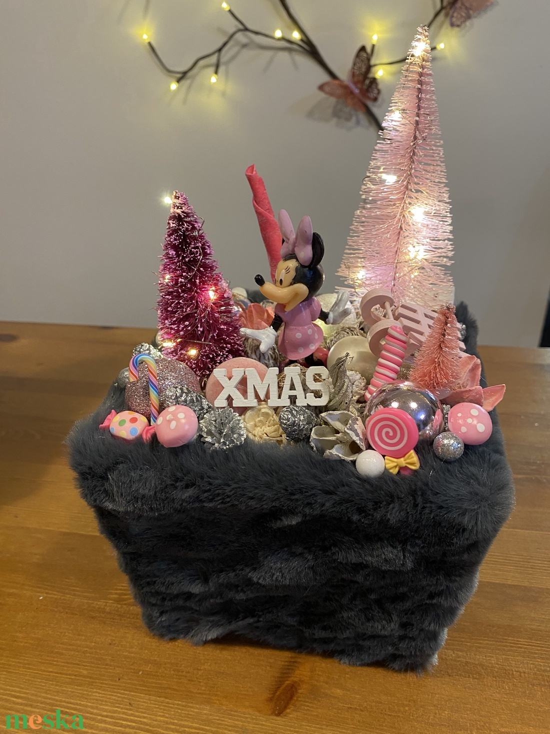 Disney Minnie karácsonyi   asztal disz  - karácsony - karácsonyi lakásdekoráció - karácsonyi lakásdíszek - Meska.hu