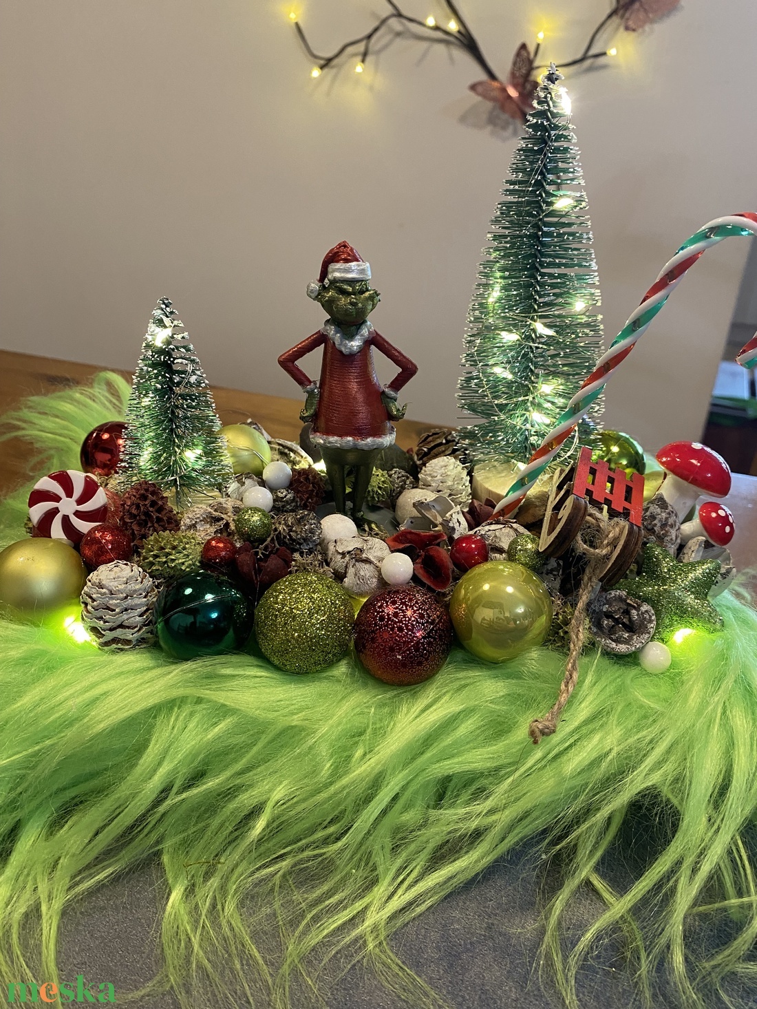Grincs karácsonyi asztal disz  - karácsony - karácsonyi lakásdekoráció - karácsonyi lakásdíszek - Meska.hu