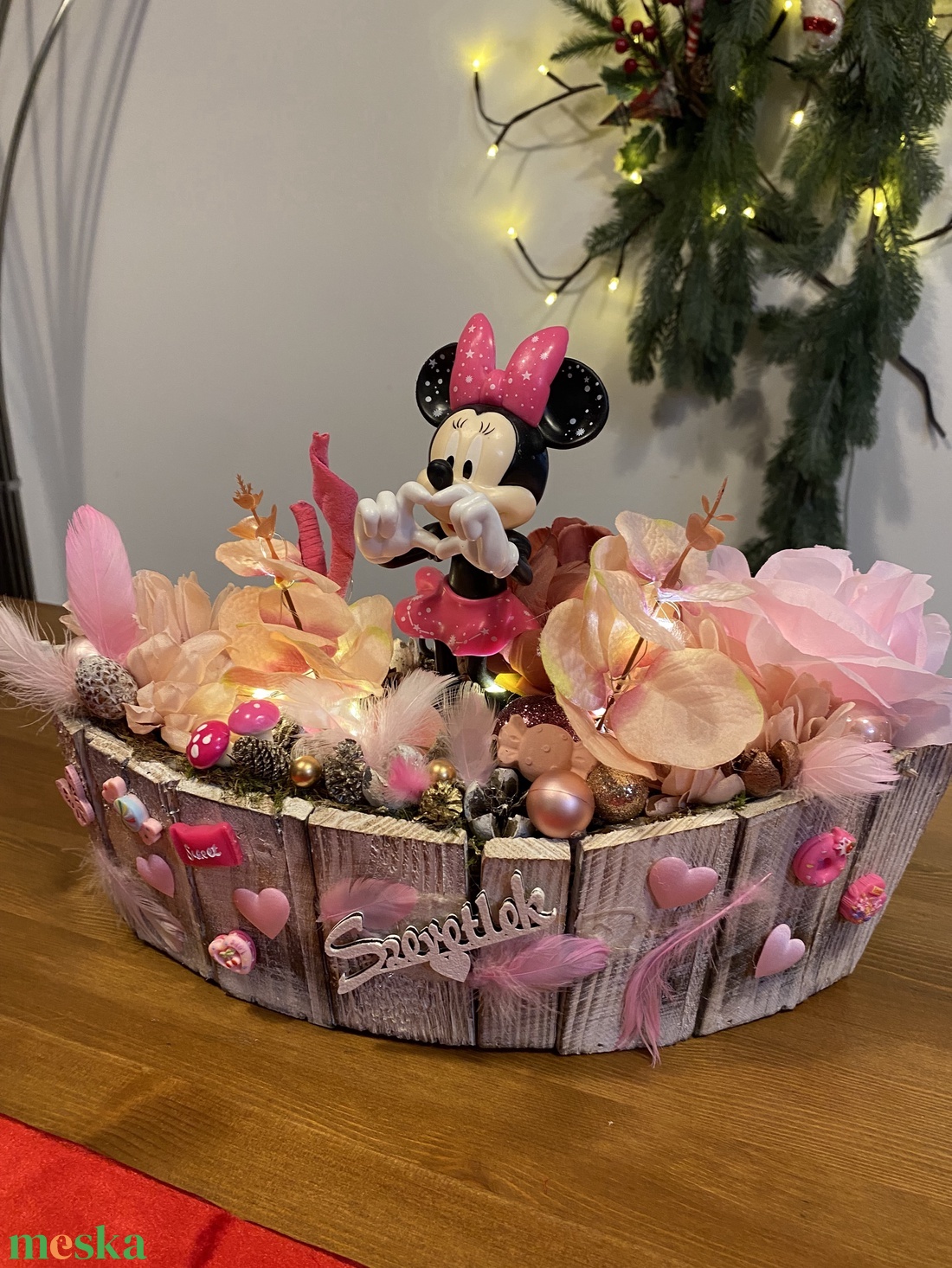 Disney Minnie asztal disz  - karácsony - karácsonyi lakásdekoráció - ünnepi asztaldekoráció - Meska.hu