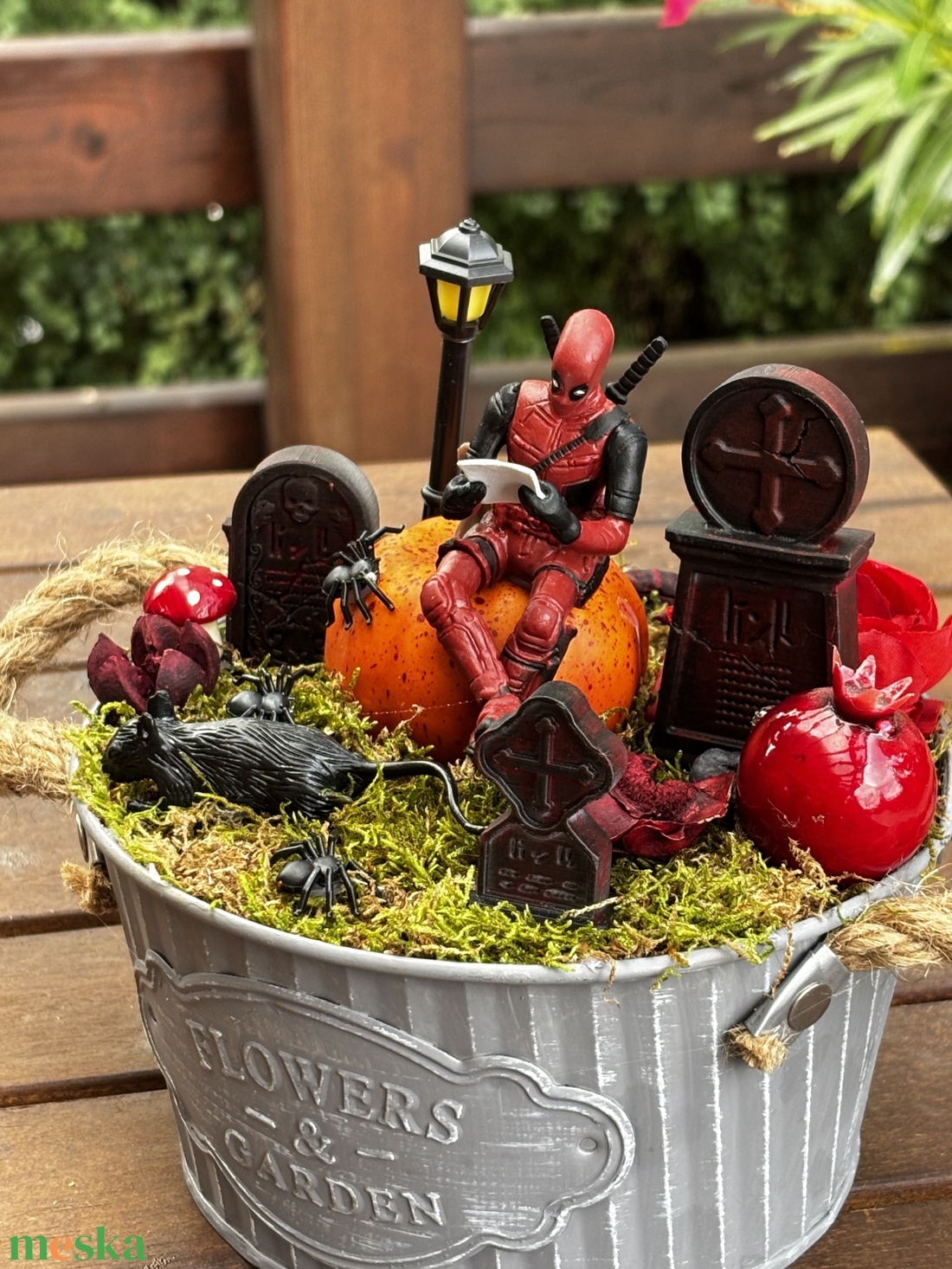 Deadpool Halloween  őszi  asztal dísz  - otthon & életmód - dekoráció - halloween - halloweeni asztaldísz - Meska.hu
