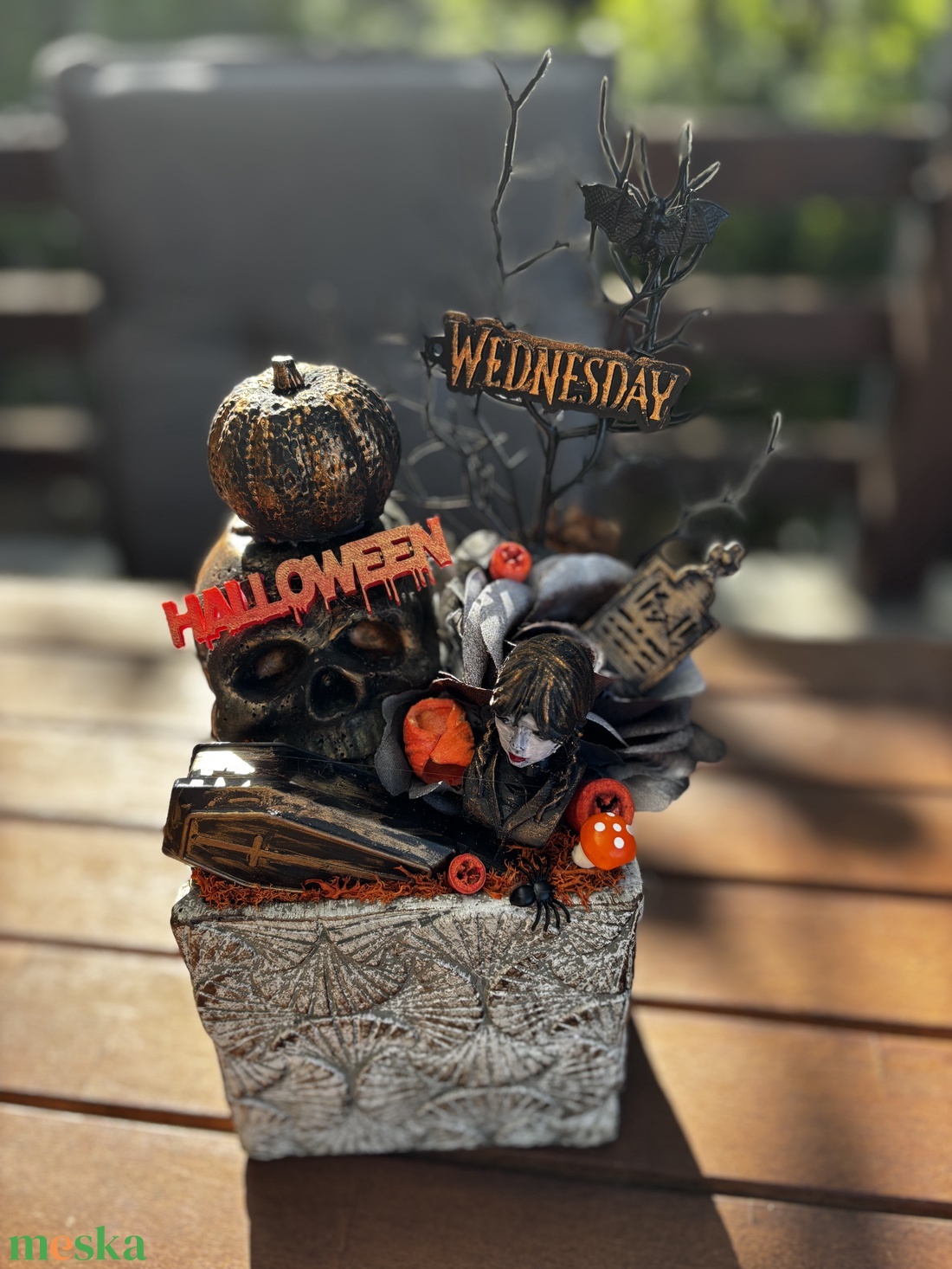 wednesday Halloween  őszi  asztal dísz - otthon & életmód - dekoráció - asztal és polc dekoráció - asztaldísz - Meska.hu