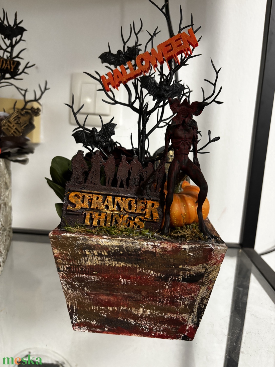 Stranger Things  asztal disz  - otthon & életmód - dekoráció - asztal és polc dekoráció - díszüveg - Meska.hu