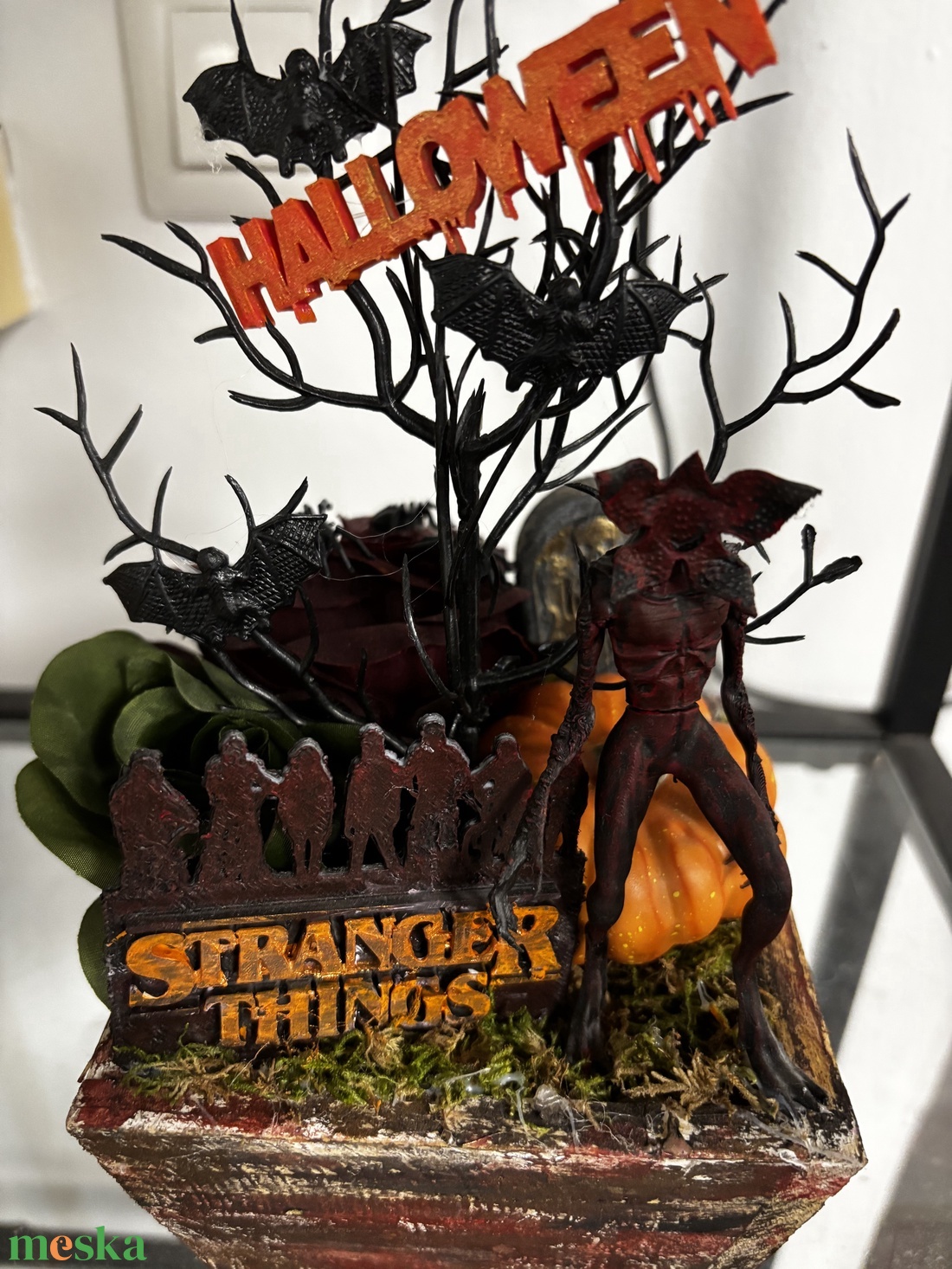 Stranger Things  asztal disz  - otthon & életmód - dekoráció - asztal és polc dekoráció - díszüveg - Meska.hu