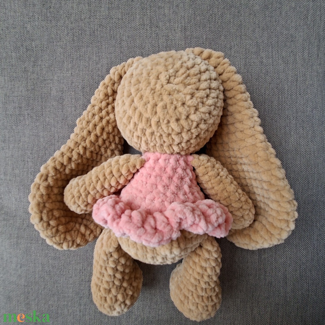 Hosszú fülű, világos barna horgolt nyuszilány - játék & sport - plüssállat & játékfigura - nyuszi - Meska.hu