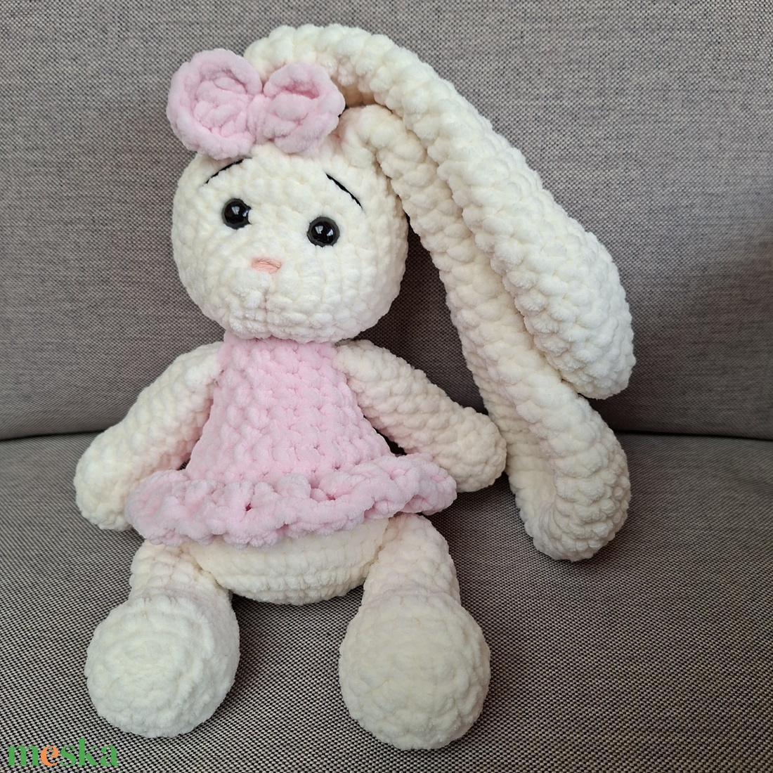 Hosszú fülű, krém színű horgolt nyuszilány - játék & sport - plüssállat & játékfigura - nyuszi - Meska.hu
