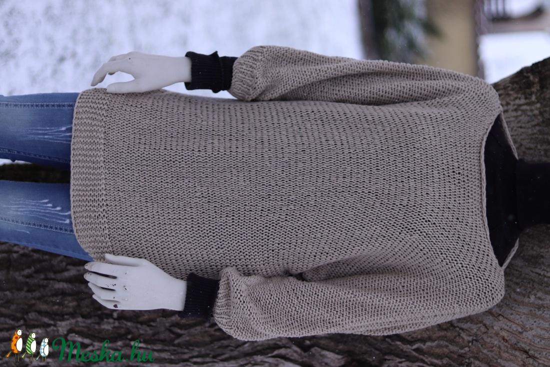 Egyszerű kézzel kötöt pulóver - ruha & divat - női ruha - pulóver & kardigán - Meska.hu