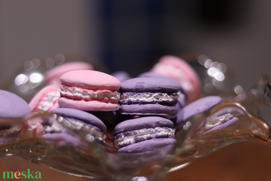 Macaron, kézzel készített gipszmacaron dekoráció - esküvő - dekoráció - helyszíni dekor - Meska.hu Macaron, kézzel készített gipszmacaron dekoráció - esküvő - dekoráció - helyszíni dekor - Meska.hu