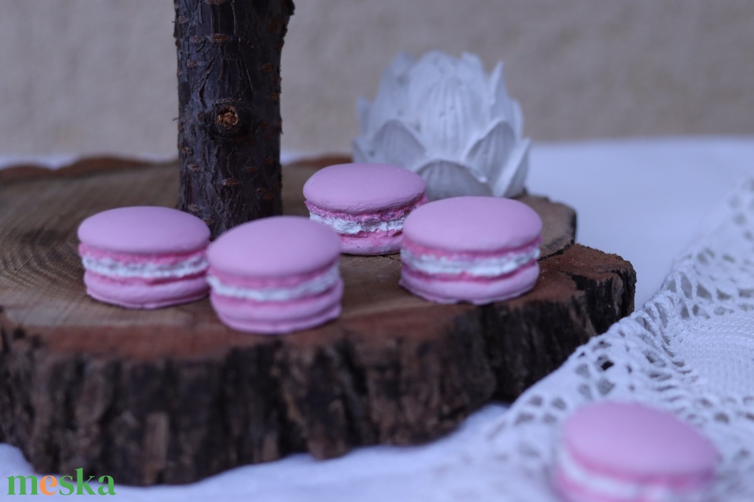 Macaron, kézzel készített gipszmacaron dekoráció - esküvő - dekoráció - helyszíni dekor - Meska.hu Macaron, kézzel készített gipszmacaron dekoráció - esküvő - dekoráció - helyszíni dekor - Meska.hu