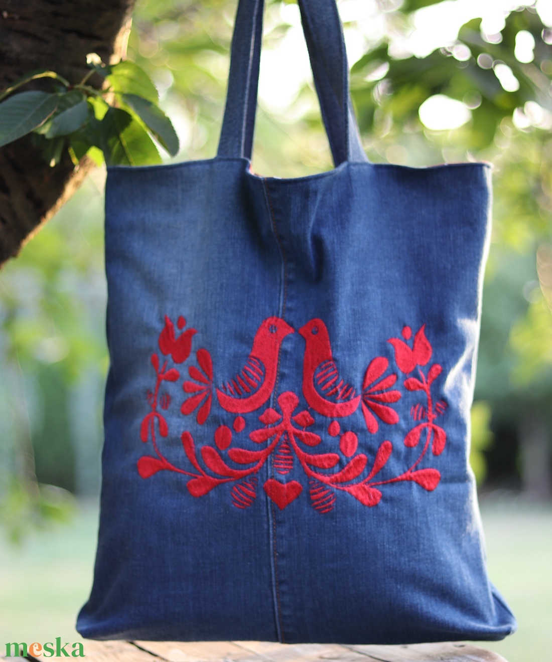 Hímzett újrahasznosított farmertáska, szatyor, bevásárlótásks - táska & tok - bevásárlás & shopper táska - shopper, textiltáska, szatyor - Meska.hu Hímzett újrahasznosított farmertáska, szatyor, bevásárlótásks - táska & tok - bevásárlás & shopper táska - shopper, textiltáska, szatyor - Meska.hu