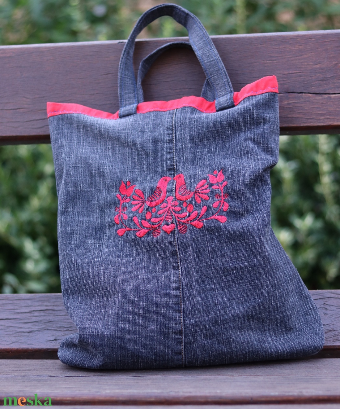 Hímzett újrahasznosított farmertáska, szatyor, bevásárlótásks - táska & tok - bevásárlás & shopper táska - shopper, textiltáska, szatyor - Meska.hu Hímzett újrahasznosított farmertáska, szatyor, bevásárlótásks - táska & tok - bevásárlás & shopper táska - shopper, textiltáska, szatyor - Meska.hu