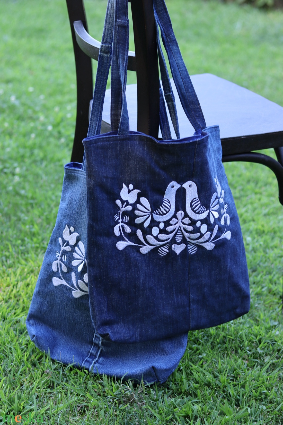 Hímzett újrahasznosított farmertáska, szatyor, bevásárlótásks - táska & tok - bevásárlás & shopper táska - shopper, textiltáska, szatyor - Meska.hu Hímzett újrahasznosított farmertáska, szatyor, bevásárlótásks - táska & tok - bevásárlás & shopper táska - shopper, textiltáska, szatyor - Meska.hu