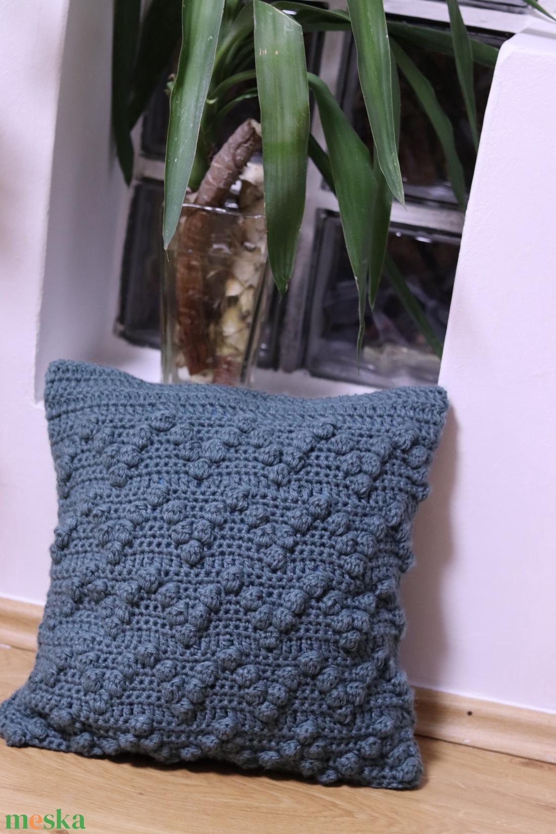 Buborék, bogyó mintás, horgolt párna 40x40cm - otthon & életmód - lakástextil - párna & párnahuzat - Meska.hu Buborék, bogyó mintás, horgolt párna 40x40cm - otthon & életmód - lakástextil - párna & párnahuzat - Meska.hu