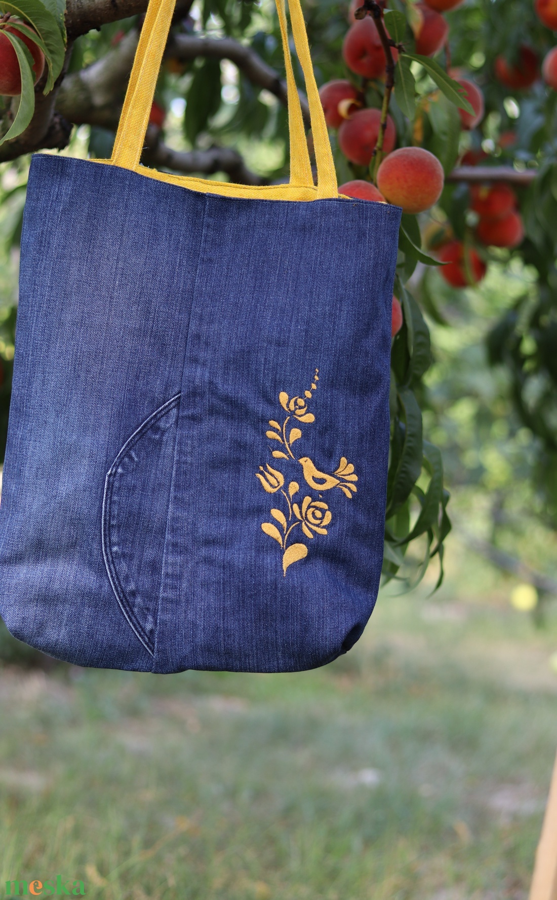 Hímzett újrahasznosított farmertáska, szatyor, bevásárlótáska - táska & tok - bevásárlás & shopper táska - shopper, textiltáska, szatyor - Meska.hu Hímzett újrahasznosított farmertáska, szatyor, bevásárlótáska - táska & tok - bevásárlás & shopper táska - shopper, textiltáska, szatyor - Meska.hu