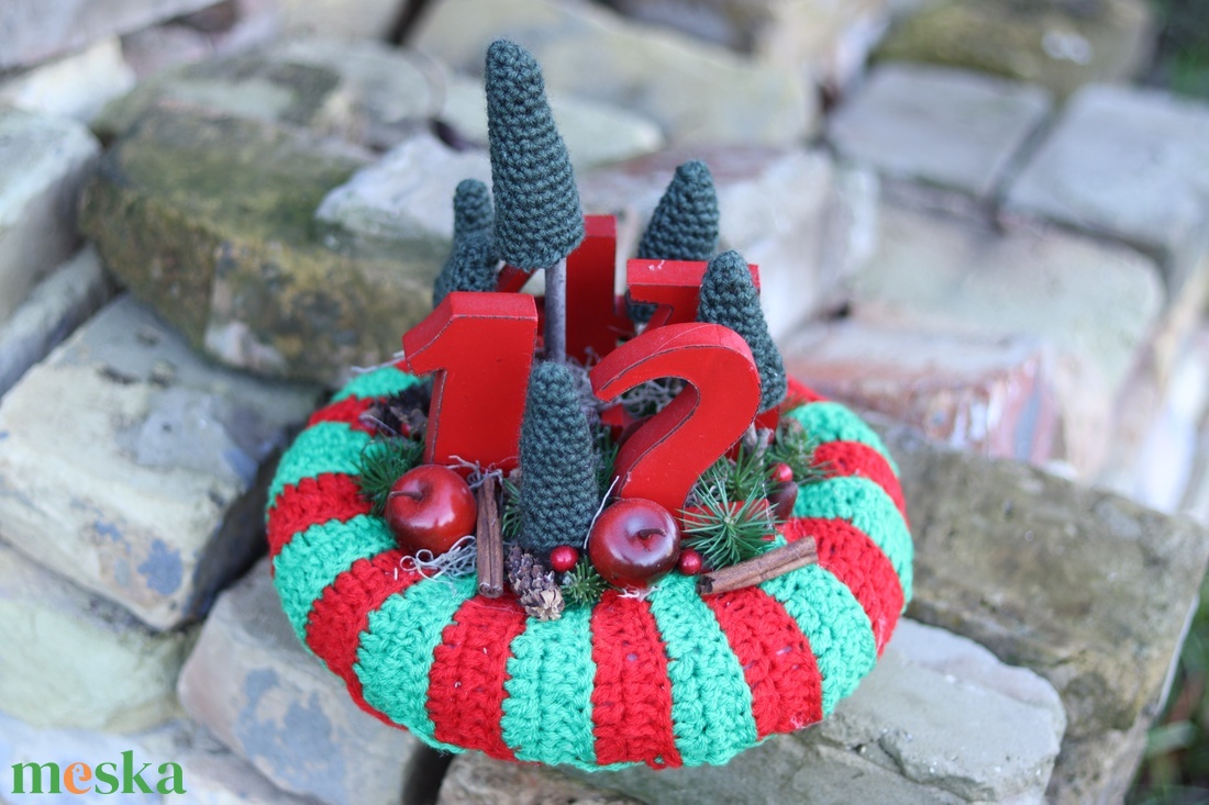 Klasszikus, horgolt egyedi adventi szett - karácsony - adventi díszek - adventi koszorú - Meska.hu Klasszikus, horgolt egyedi adventi szett - karácsony - adventi díszek - adventi koszorú - Meska.hu