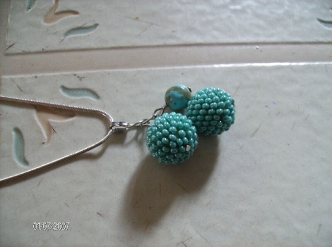 Fürtös bogyós nyaklánc -  - Meska.hu