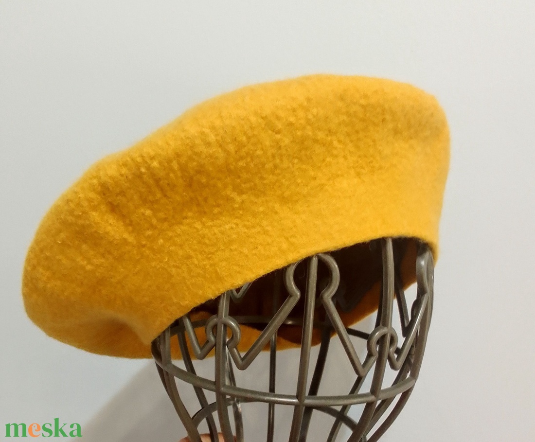 Nemez barett sapka  - ruha & divat - sál, sapka, kendő - sapka - Meska.hu