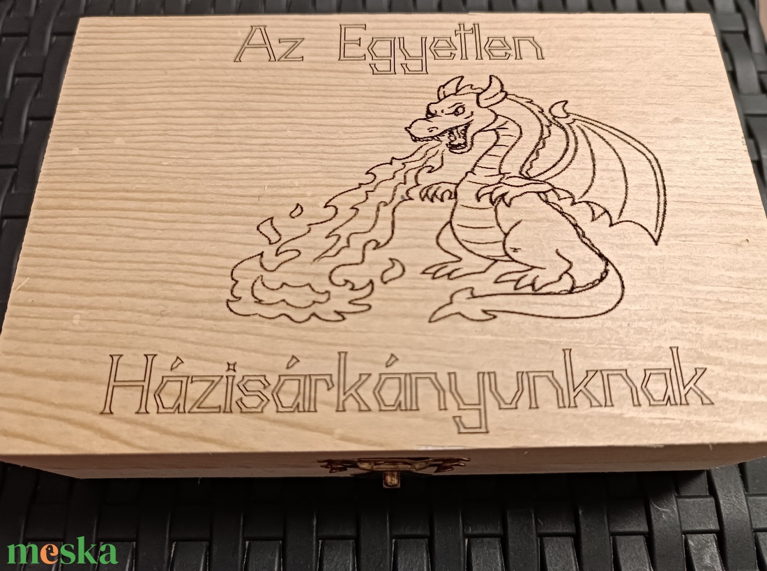 Anyás Zsebóra ajándék Mókás fa dobozban egyedi kézműves - ékszer - karóra és ékszeróra - zsebóra - Meska.hu Anyás Zsebóra ajándék Mókás fa dobozban egyedi kézműves - ékszer - karóra és ékszeróra - zsebóra - Meska.hu