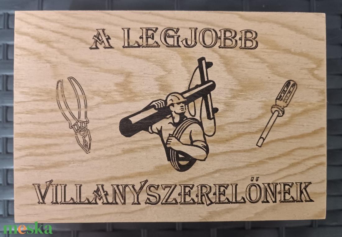 Villanyszerelős Zsebóra ajándék fa dobozban egyedi kézműves - ékszer - karóra és ékszeróra - zsebóra - Meska.hu