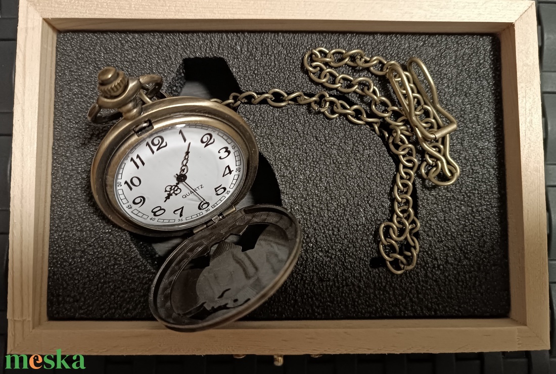 Karácsonyi akció - Lovas Zsebóra ajándék fa dobozban egyedi kézműves - ékszer - karóra és ékszeróra - zsebóra - Meska.hu