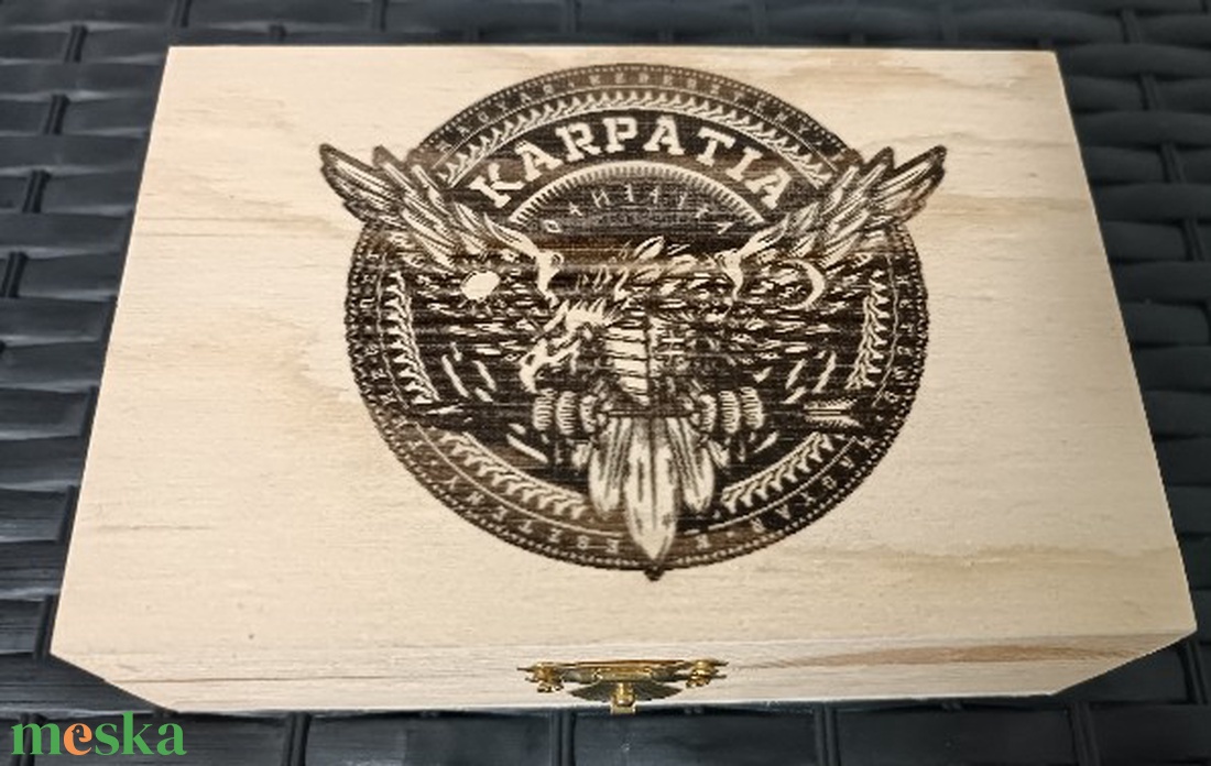 Kárpátia Turulmadaras Zsebóra ajándék fa dobozban egyedi kézműves - ékszer - karóra és ékszeróra - zsebóra - Meska.hu