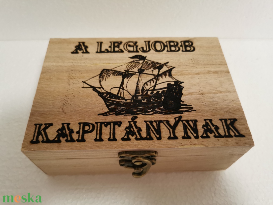 Hajós Zsebóra ajándék fa dobozban egyedi kézműves - ékszer - karóra és ékszeróra - zsebóra - Meska.hu