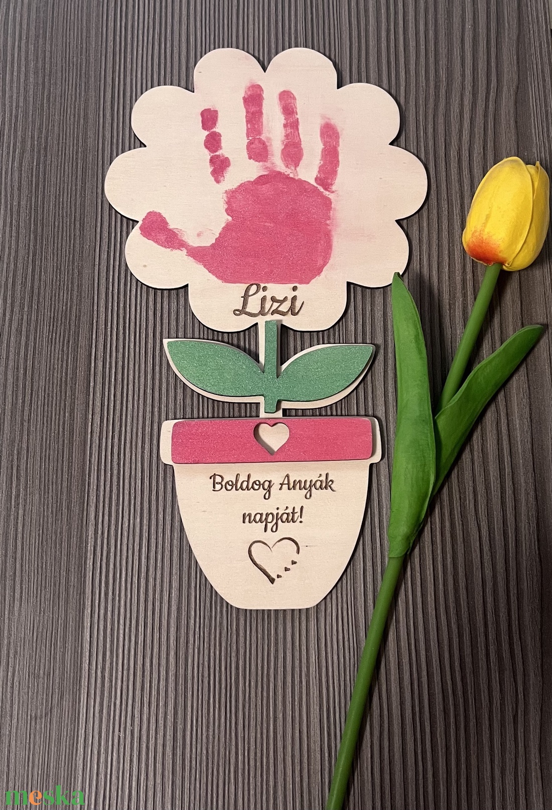 Kézlenyomat Anyák napjára  - otthon & életmód - dekoráció - asztal és polc dekoráció - gravírozott táblák - Meska.hu