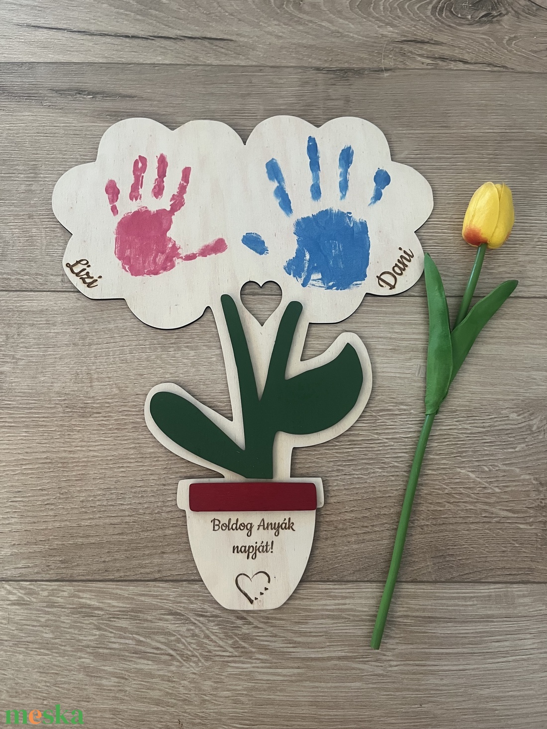 Kézlemyomat -tesós kivitelben  - otthon & életmód - dekoráció - asztal és polc dekoráció - gravírozott táblák - Meska.hu