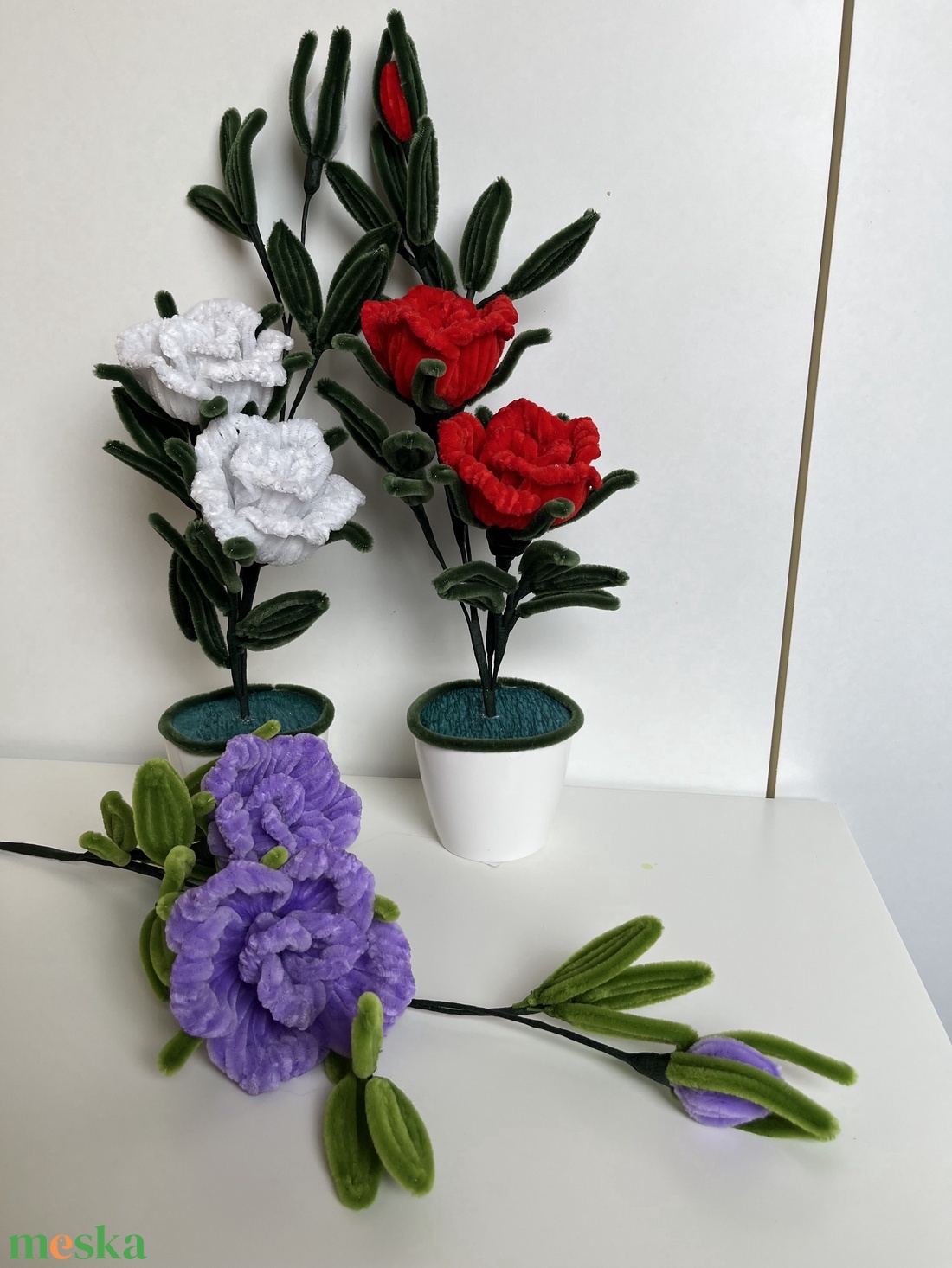 Kétfejű rózsa bimbóval - otthon & életmód - virágdekoráció - virágdíszek - virágdísz kaspóban - Meska.hu