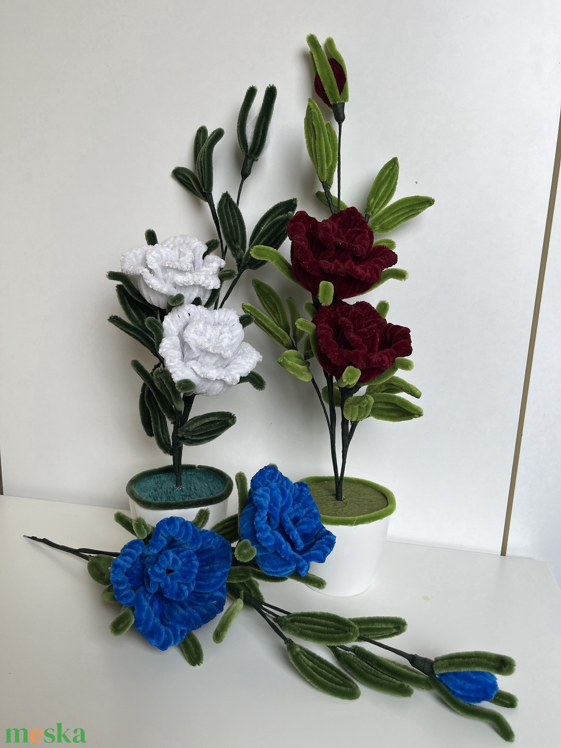 Kétfejű rózsa bimbóval - otthon & életmód - virágdekoráció - virágdíszek - virágdísz kaspóban - Meska.hu