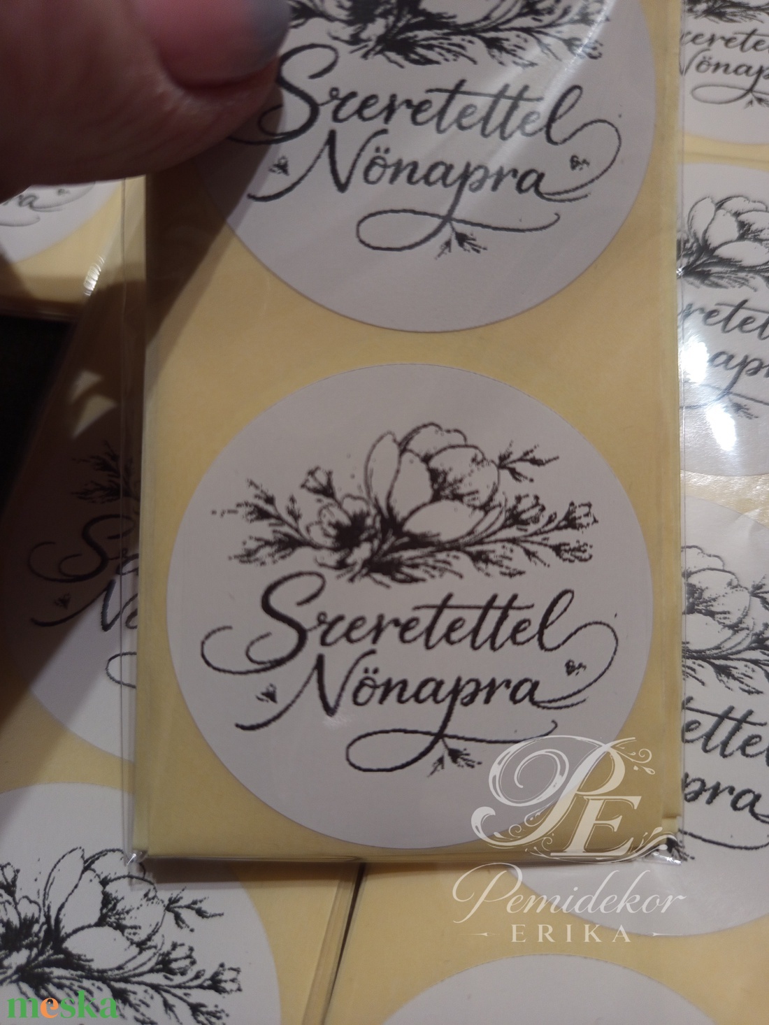 Boldog Nőnapot matrica  - kellékek & szerszámok - dekorációs kellékek - matricaív - Meska.hu