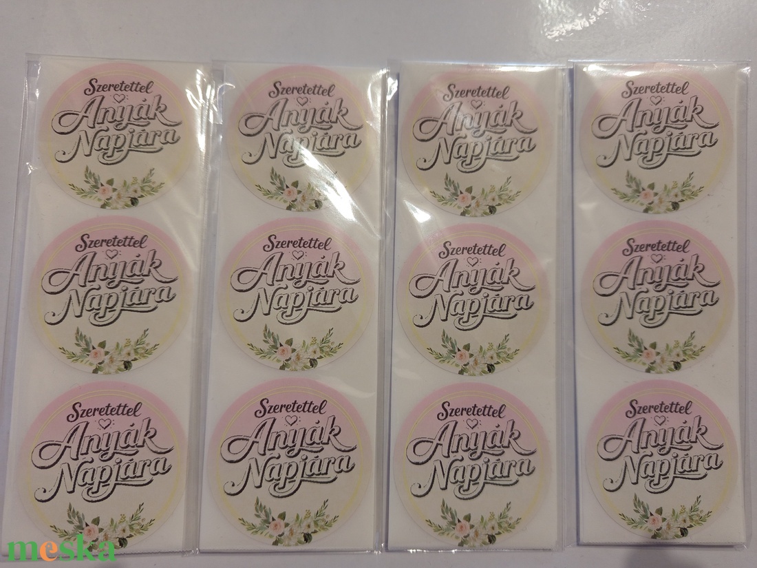 Szeretettel Anyák Napjára matrica  - otthon & életmód - papír, írószer - matrica, matrica csomag - Meska.hu