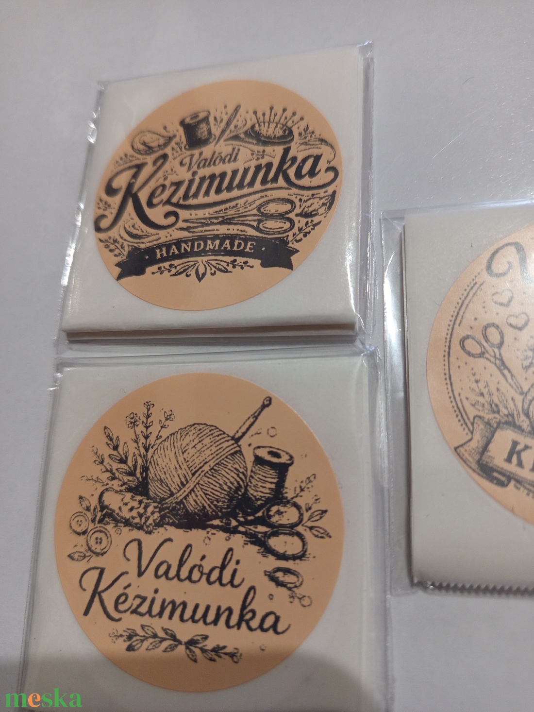 Kézimunka feliratú matrica  - otthon & életmód - papír, írószer - matrica, matrica csomag - Meska.hu