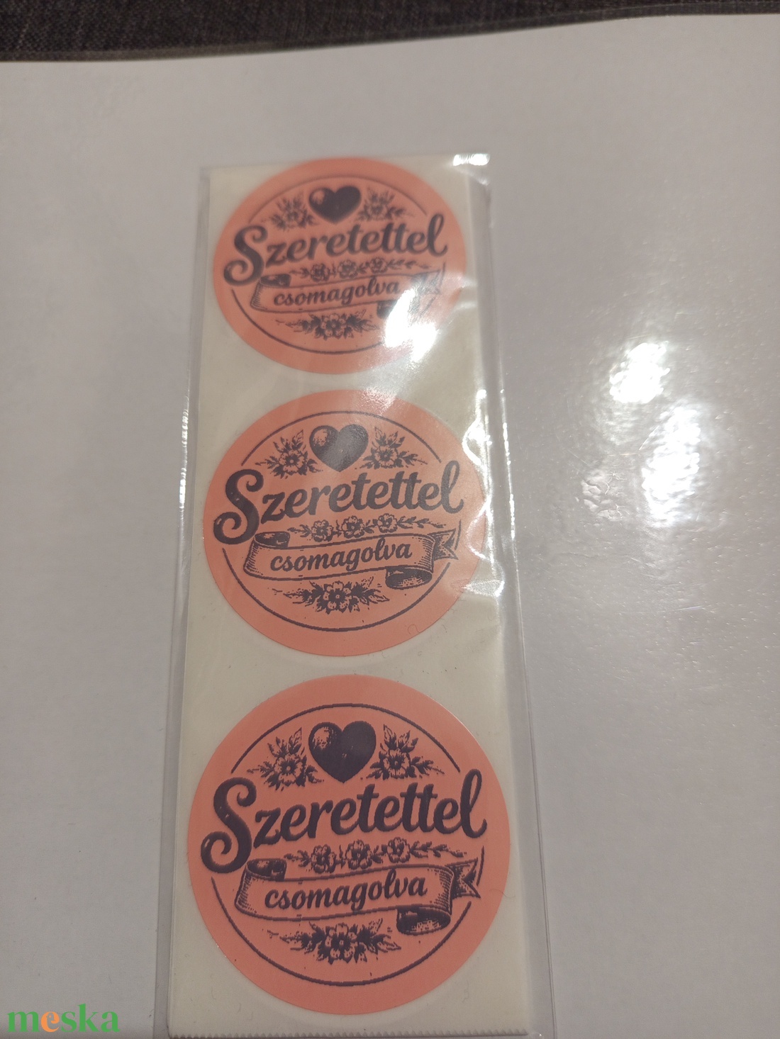 Szeretettel csomagolva feliratú matrica  - otthon & életmód - papír, írószer - matrica, matrica csomag - Meska.hu