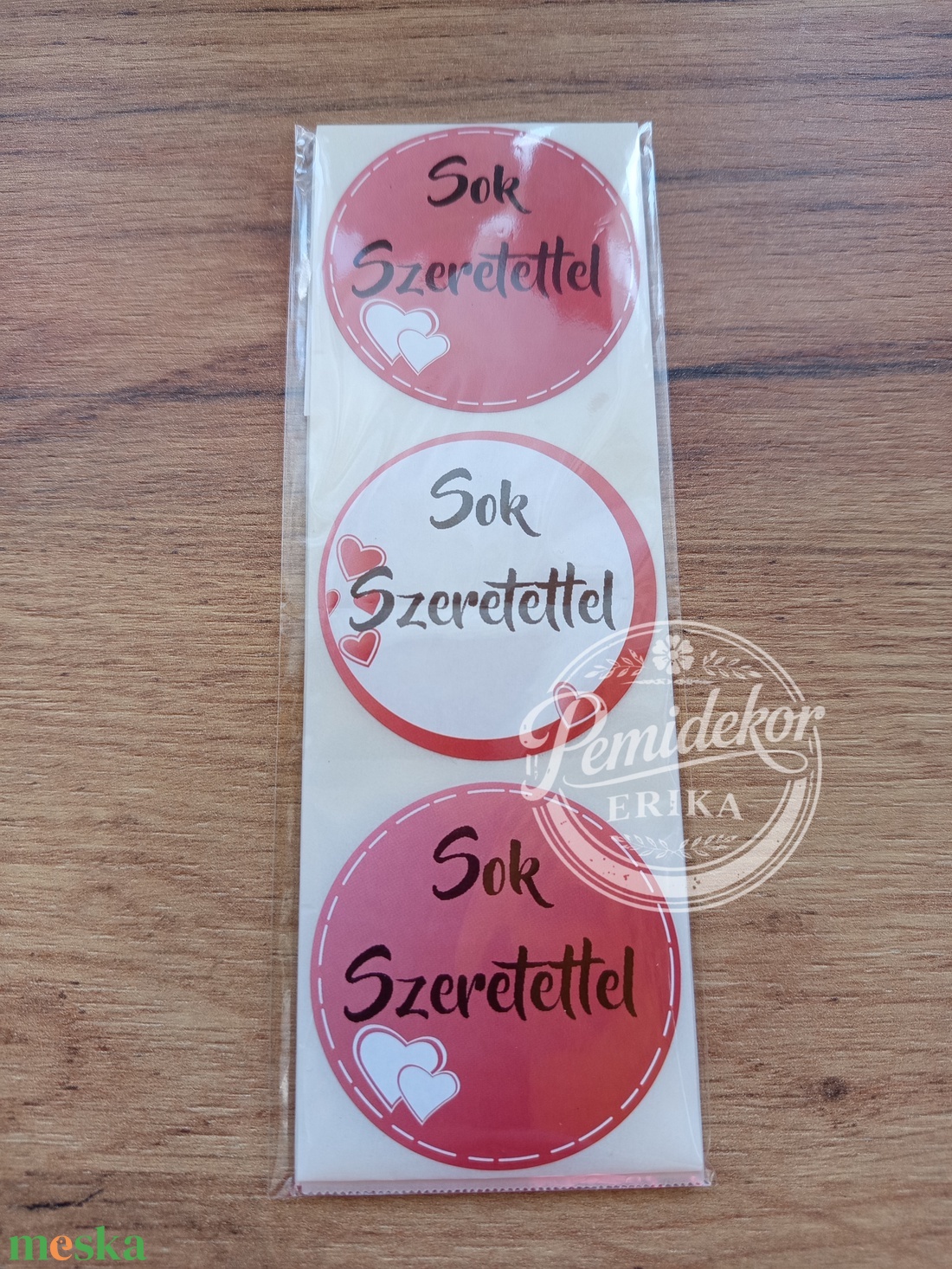 Sok Szeretettel kerek matrica (5 cm) � 20 db. - kellékek & szerszámok - dekorációs kellékek - matricaív - Meska.hu