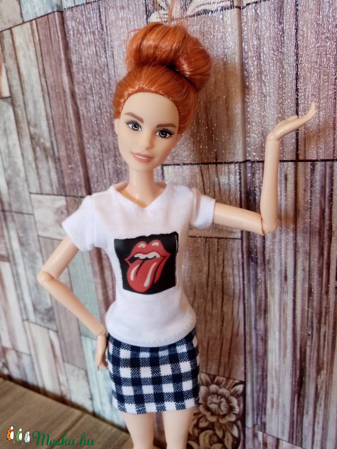 Barbie póló kockás szoknyával - játék & sport - baba & babaház - babaruha, babakellék - Meska.hu