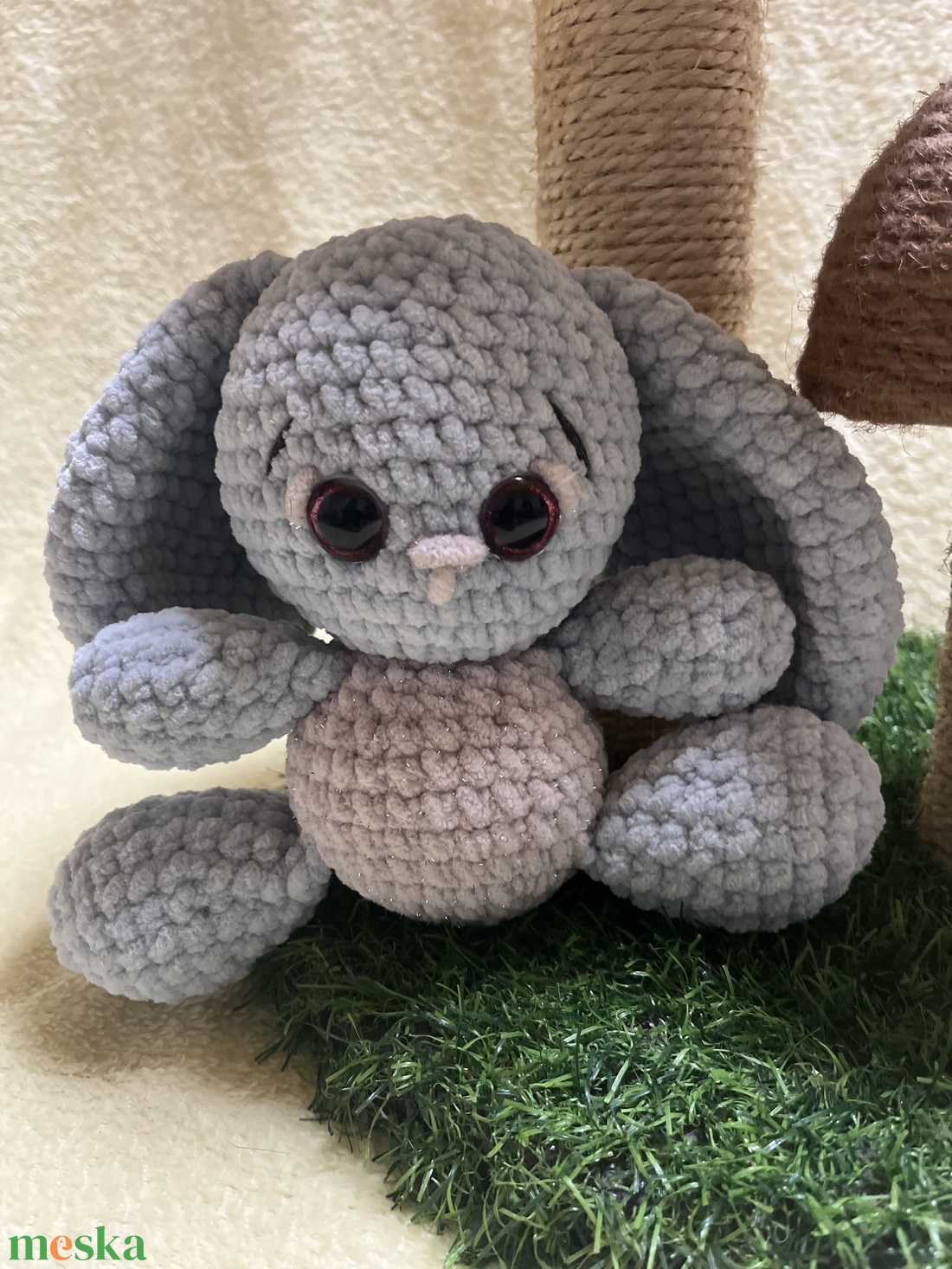 Amigurumi Horgolt plüss nyuszi - játék & sport - plüssállat & játékfigura - nyuszi - Meska.hu