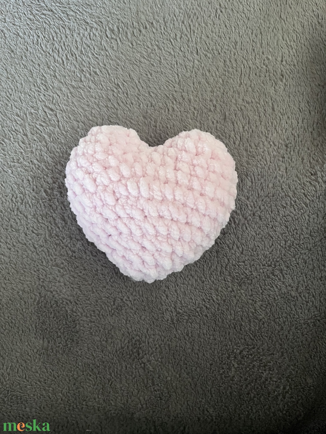 Horgolt plüss szív, szivecske plüss 8cm - játék & sport - plüssállat & játékfigura - más figura - Meska.hu