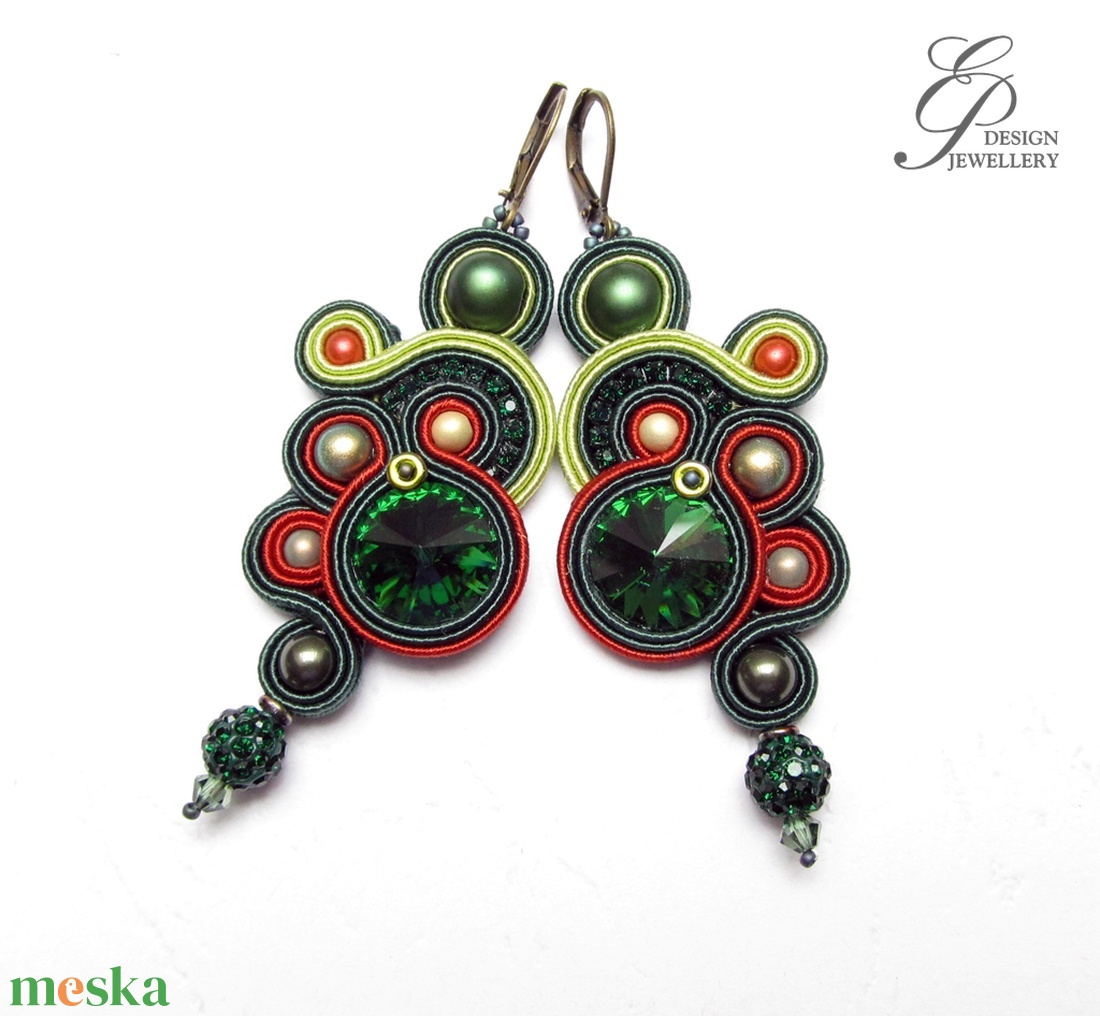 SF257 Zöldes sujtás fülbevaló - ékszer - fülbevaló - lógó fülbevaló - Meska.hu