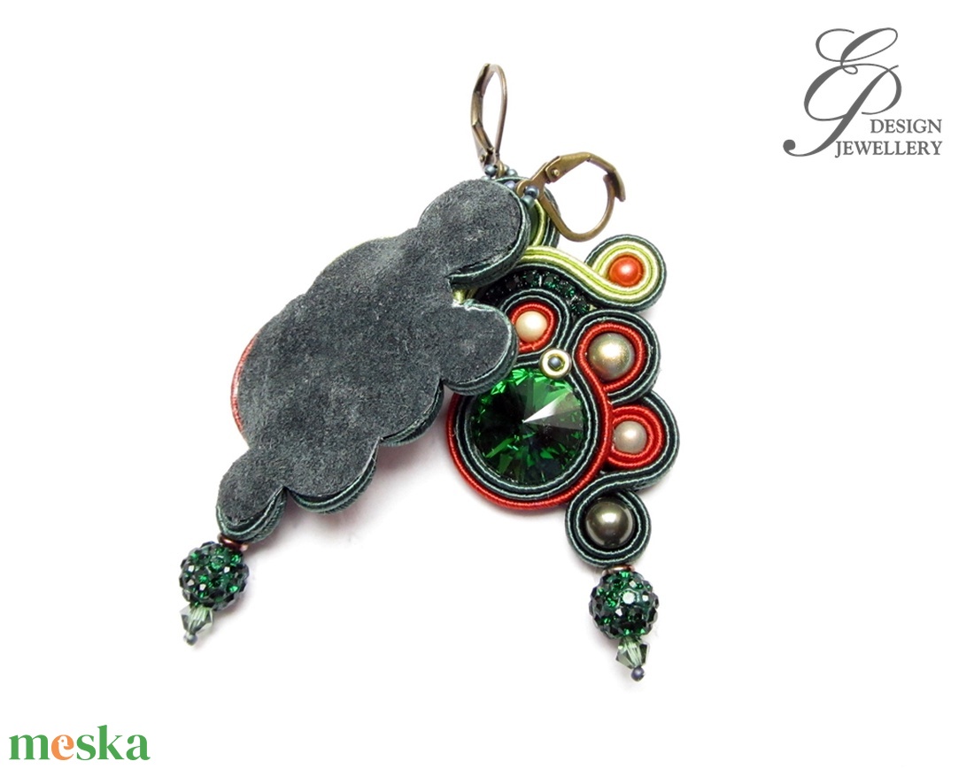 SF257 Zöldes sujtás fülbevaló - ékszer - fülbevaló - lógó fülbevaló - Meska.hu