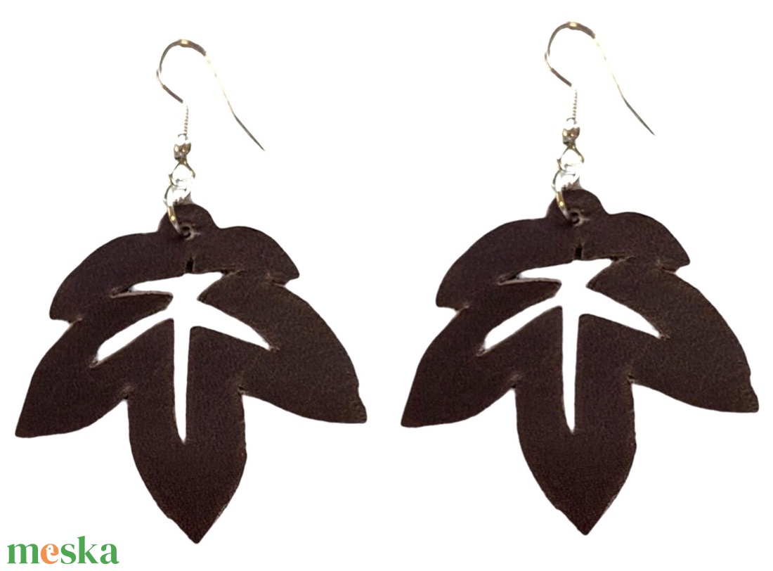 Barna bőr levél fülbevaló - ékszer - fülbevaló - lógó fülbevaló - Meska.hu